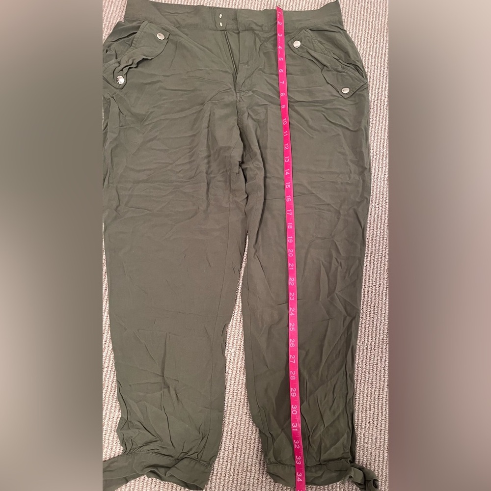 Guess pants